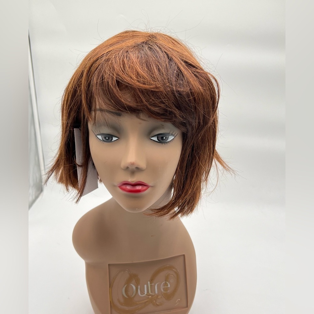 Fashion Bob Cut Synthetic Auburn Wig With Bangs NWT